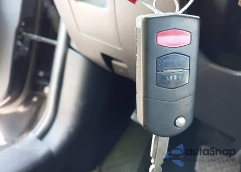 2011 Mazda Cx-7 I Sv z USA, uszkodzony, nr VIN JM3ER2A55B0362773